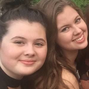 Meet your Posher, Michele